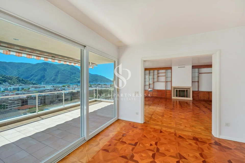 Exklusive Panorama-Eigenschaft mit Seeblick – Foto 7 von 19