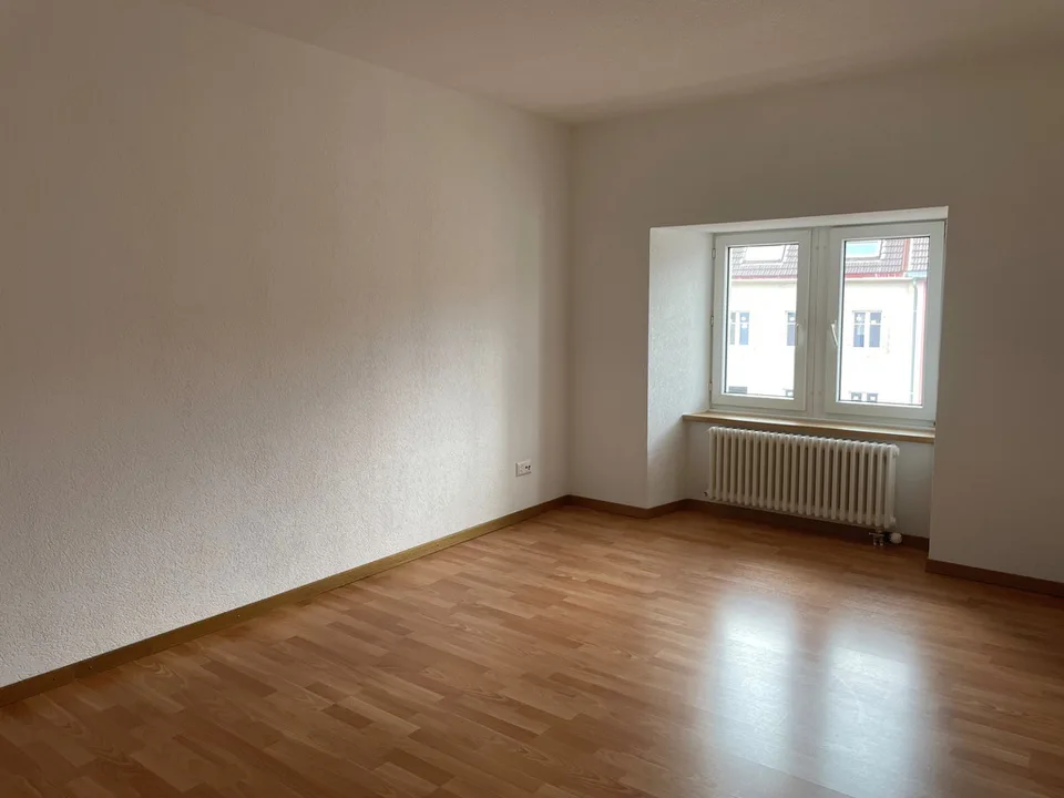 Vier-Zimmer-Wohnung