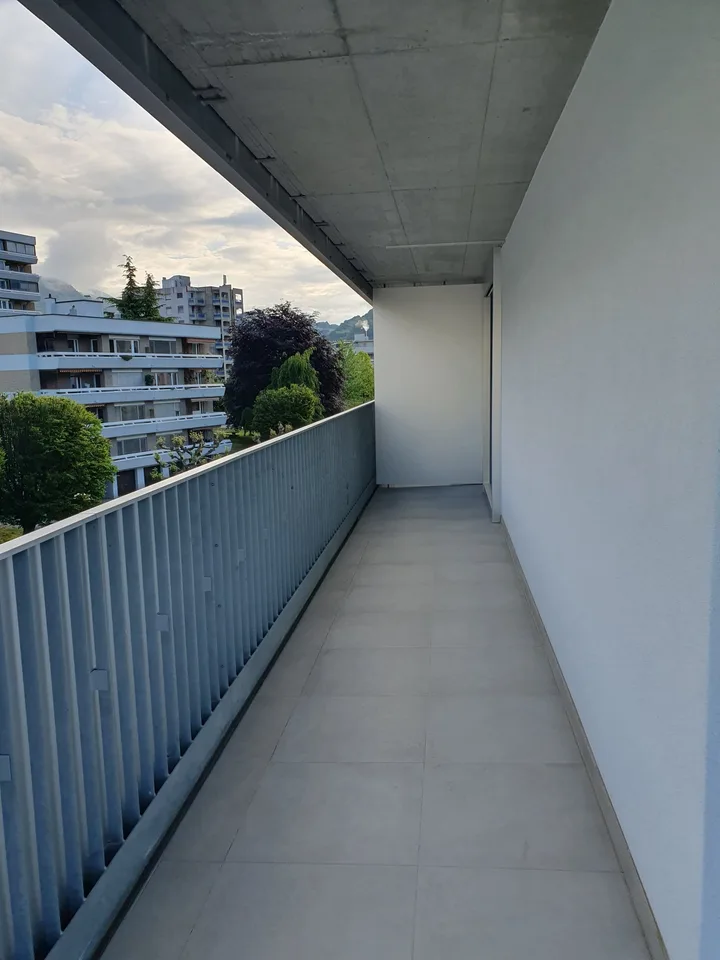 Appartamento moderno di 3,5 locali a Conthey – Vista sulle montagne & disponibile immediatamente – foto 17 di 18