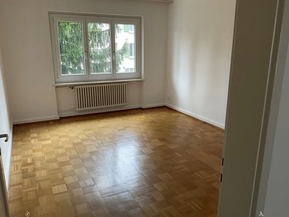 Appartamento di 3 camere nel quartiere tranquillo di Champagne