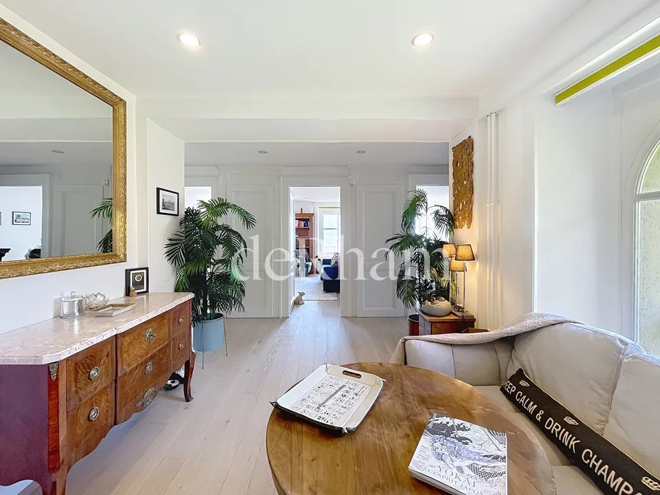 Splendide appartement de 4 pièces avec vue imprenable !