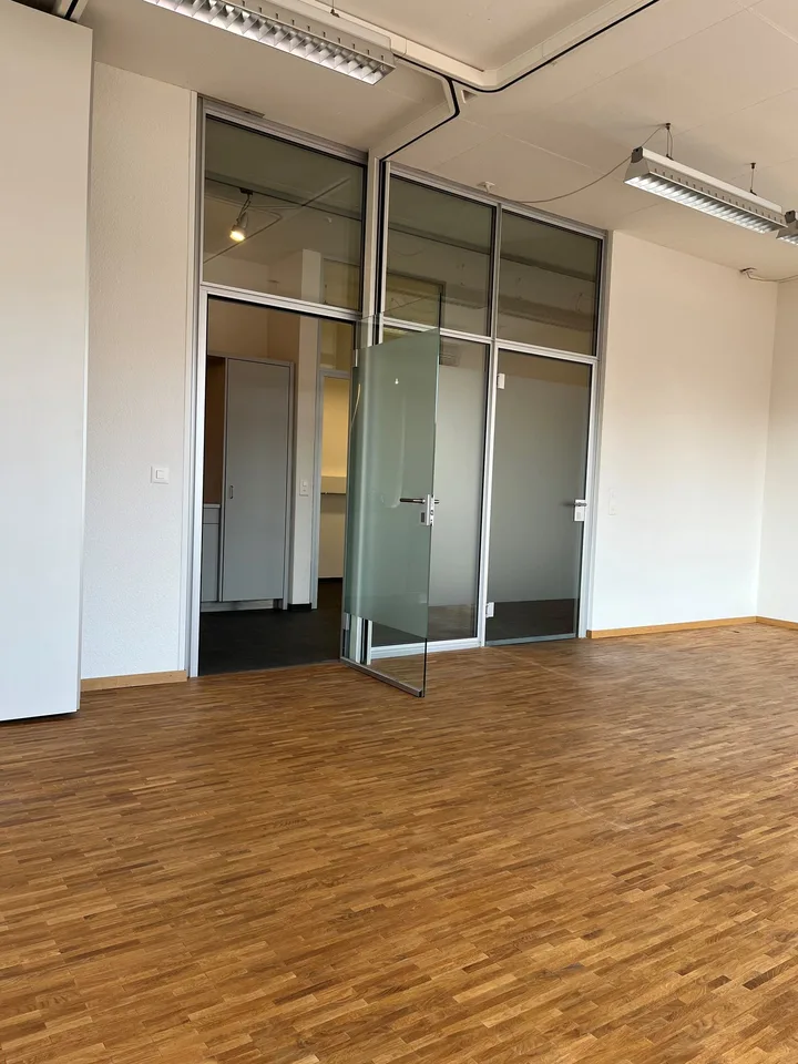 Helle Büroräume im Galgenfeld zwischen 27/35/67m2 – Foto 6 von 9