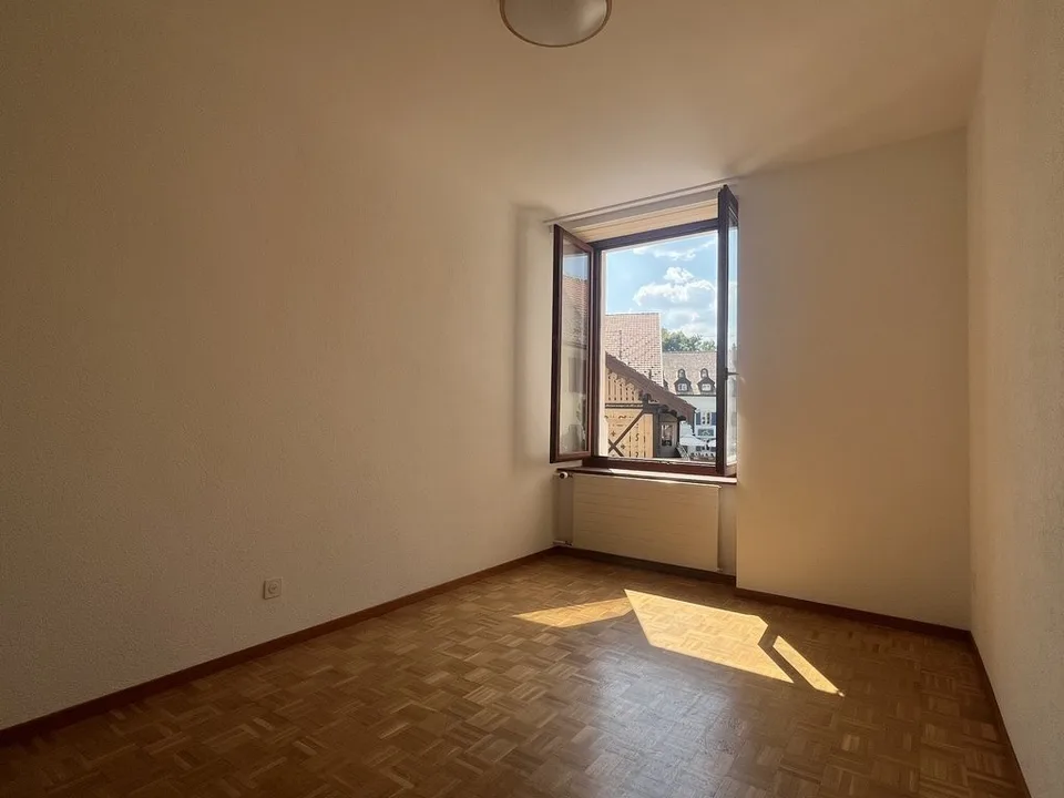 Appartement de 3.5pcs à louer pour de suite au centre de Moutier !
