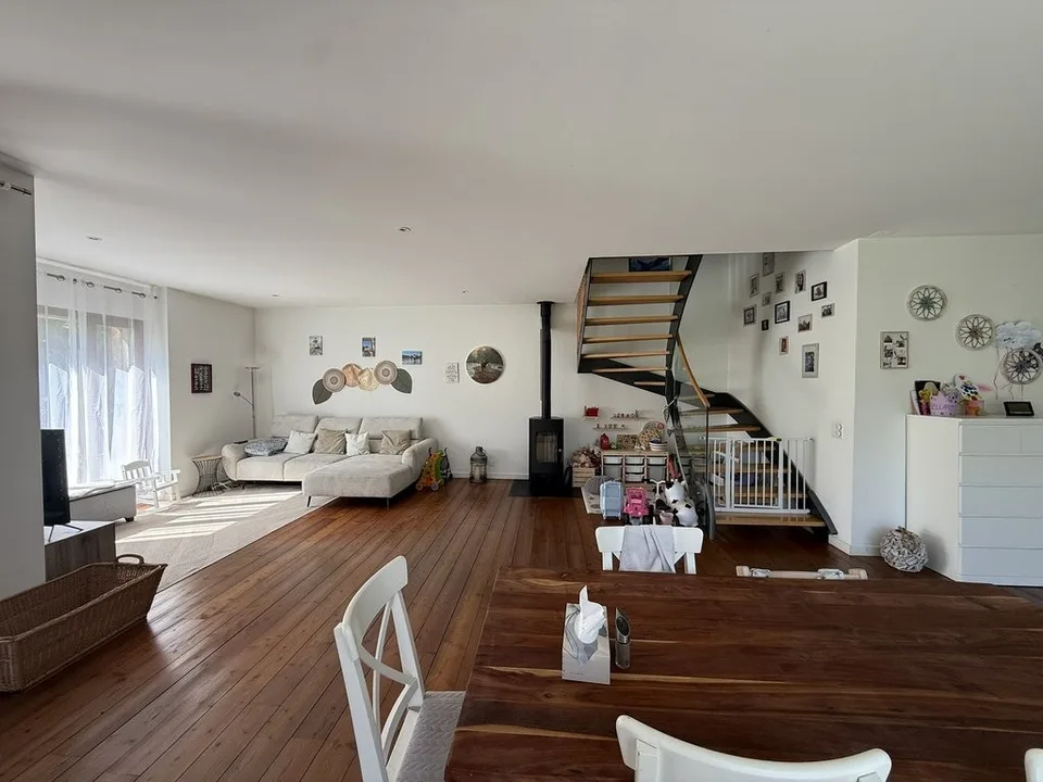 FAOUG (VD) - 4,5 Zimmer Doppelhaus parterre
