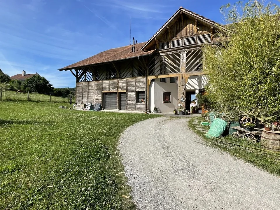FAOUG (VD) - 4.5 pièces duplex au rez-de-chaussée