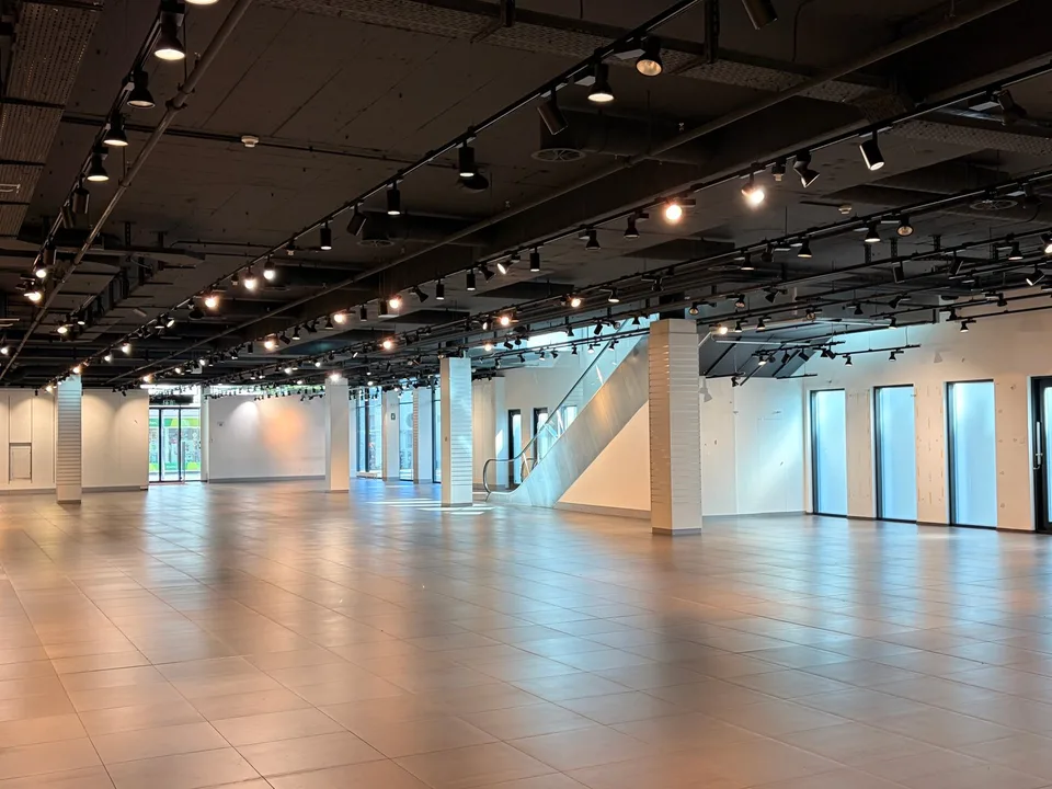 Top-Verkaufsfläche an bester Lage – Bahnhofstrasse Buchs SG (ca. 1'264 m²) – Foto 12 von 19