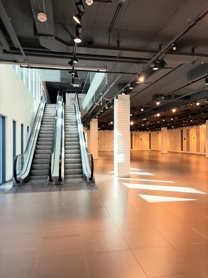 Top-Verkaufsfläche an bester Lage – Bahnhofstrasse Buchs SG (ca. 1'264 m²) – Foto 18 von 19