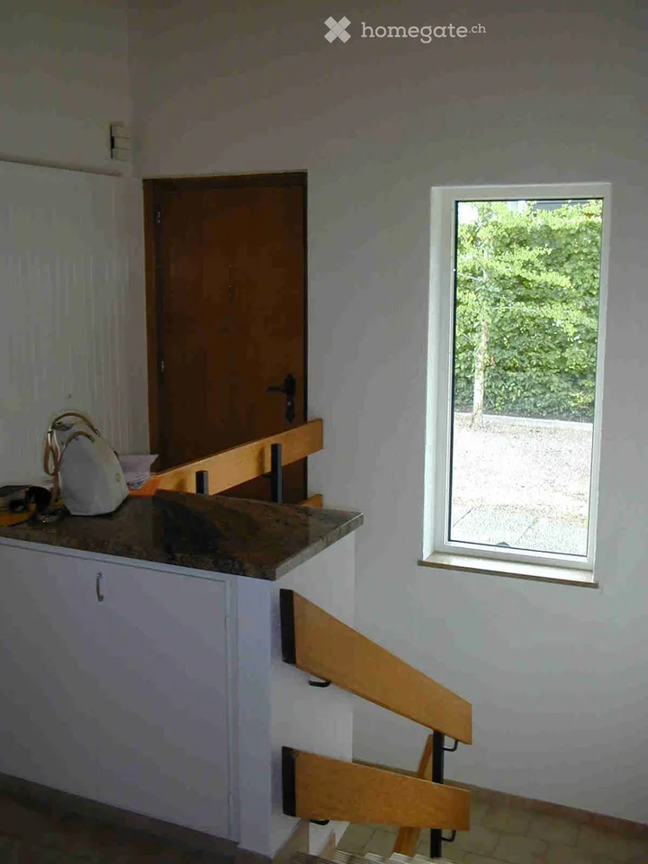 Prachtiges Duplex mit 5.5 Zimmern, Aussicht und Garage in Landeron