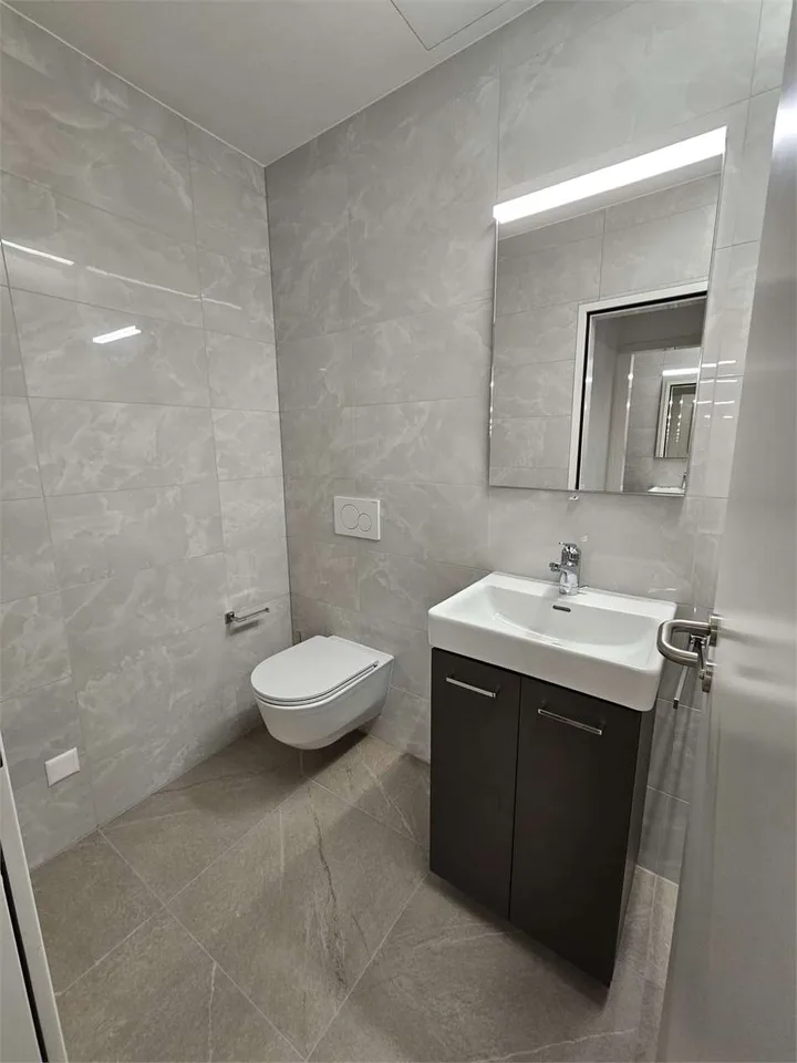 Lugano Zentrum, Büro 4.5 Zimmer mit 120 m² zur Miete – Foto 10 von 13