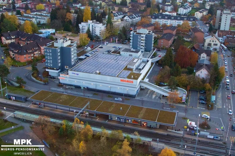 Autoeinstellplätze im Einkaufszentrum Zürich-Affoltern