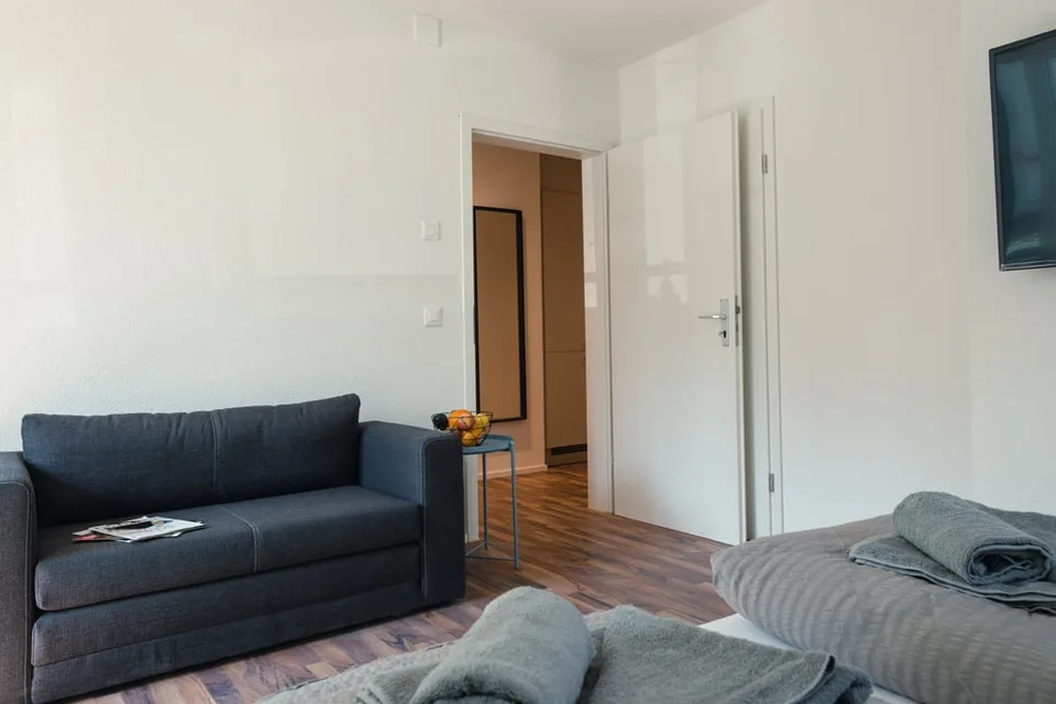 Charmantes möbliertes 1.5-Zimmer Studio beim Triemli – photo 8 of 21