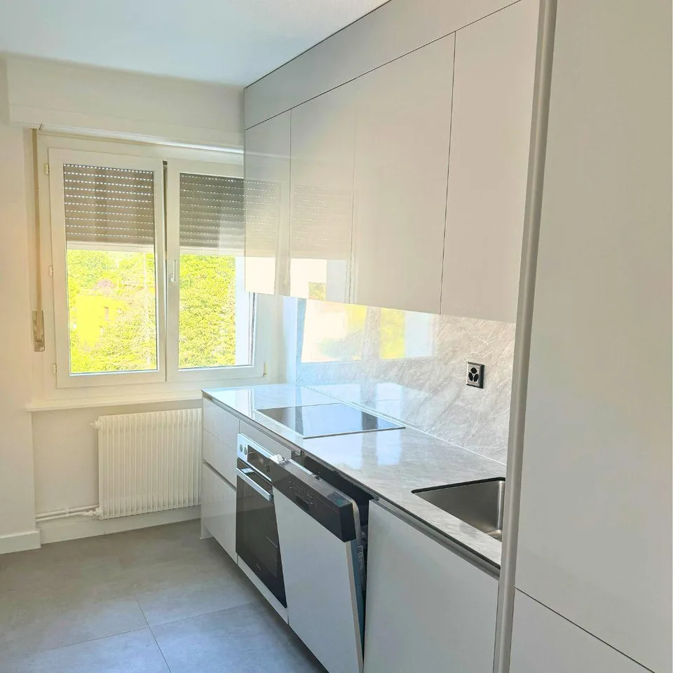Zu vermieten - 6-Zimmer-Wohnung im Herzen von Nyon