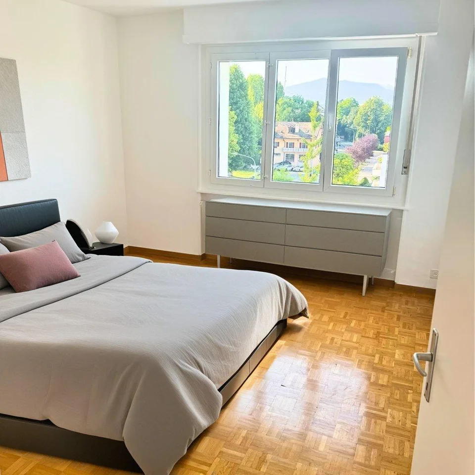 Zu vermieten - 6-Zimmer-Wohnung im Herzen von Nyon