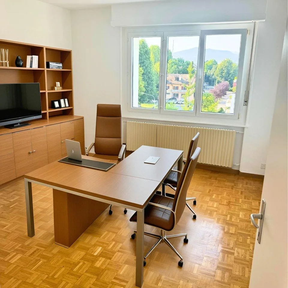 Zu vermieten - 6-Zimmer-Wohnung im Herzen von Nyon