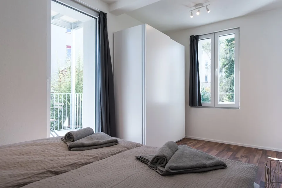 Schöne möblierte 2.5 Zimmerwohnung in Zürich Wiedikon – Foto 8 von 16