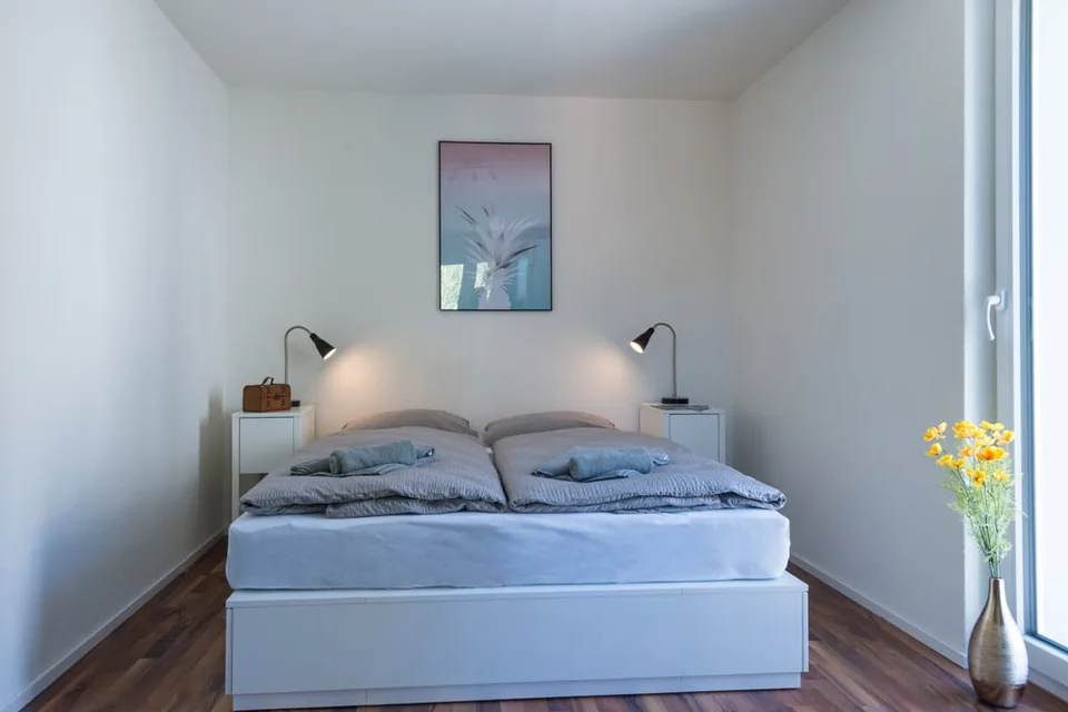 Schöne möblierte 2.5 Zimmerwohnung in Zürich Wiedikon – Foto 6 von 16