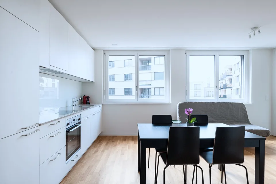 Moderne 2.5-Zimmer-Wohnung mit Balkon in Basel