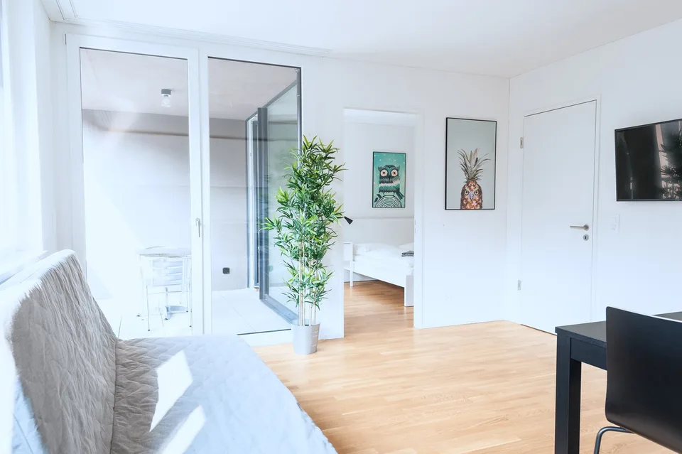 Moderne 2.5-Zimmer-Wohnung mit Balkon in Basel – photo 7 of 12