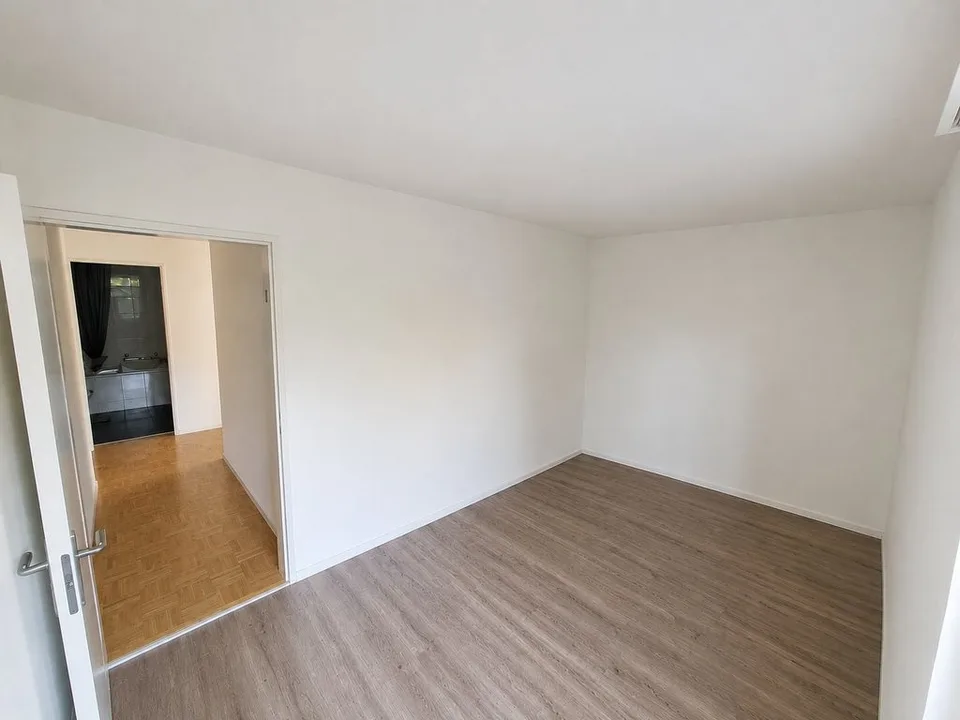 Tolle und grosszügige 4.5-Zimmerwohnung in Orpund! – Foto 9 von 11