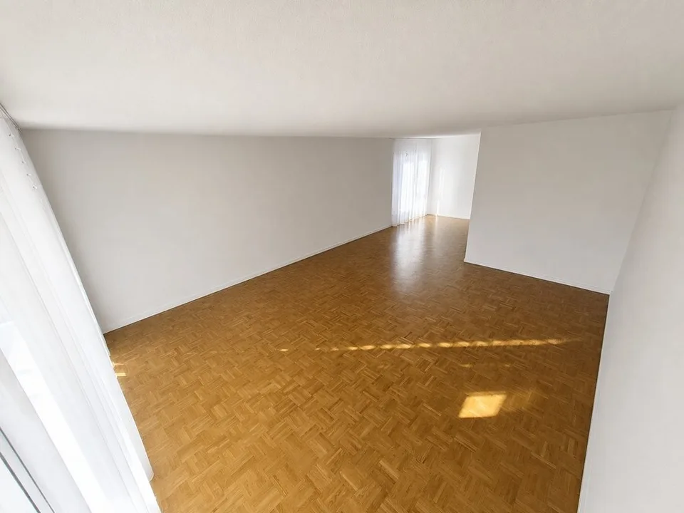 Tolle und grosszügige 4.5-Zimmerwohnung in Orpund! – Foto 7 von 11
