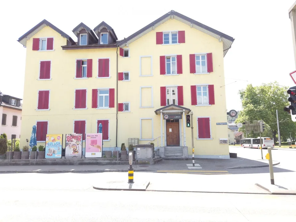 Charmant café/restaurant à louer à Winterthur-Töss