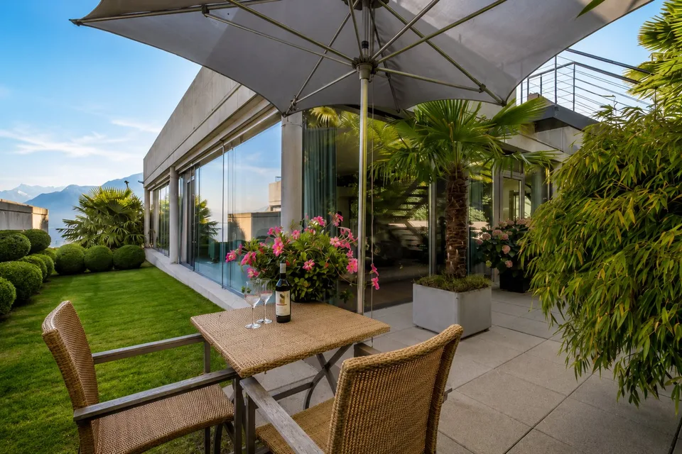 Villa contemporanea con vista panoramica sul lago – 176 m² abitabili