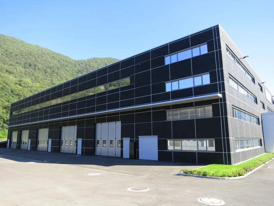 Superfici multifunzionali da 600 a 1'600 mq