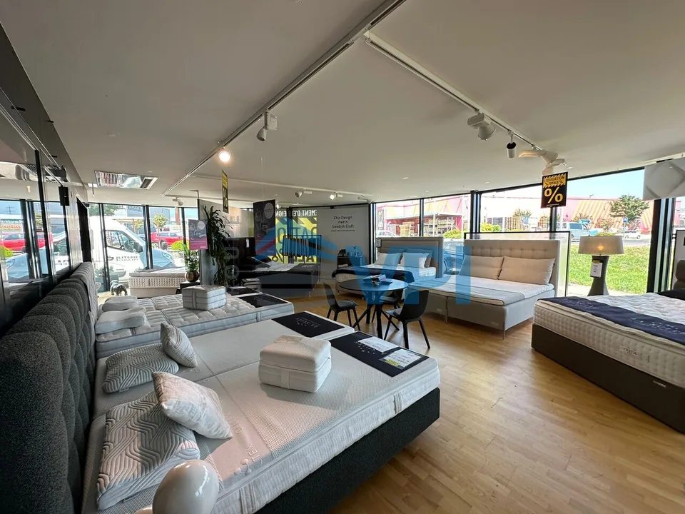 Etoy - surface commerciale de 260m2