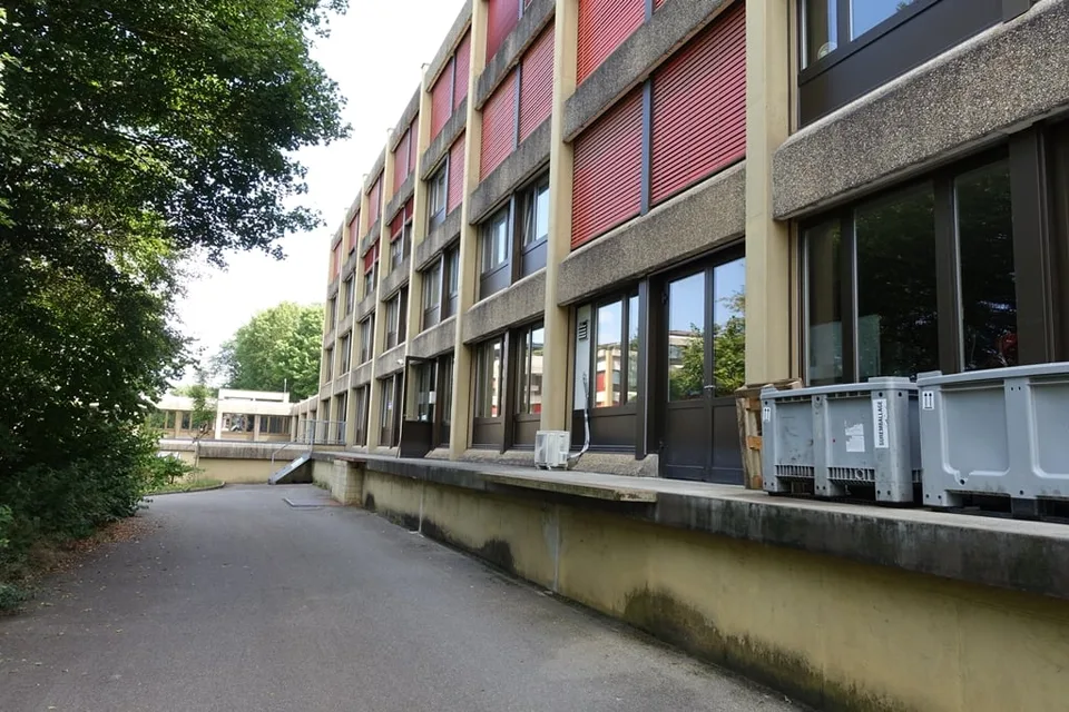 Gewerbefläche mit Rampe an idealer Lage in Bösingen zu vermieten – Foto 7 von 8