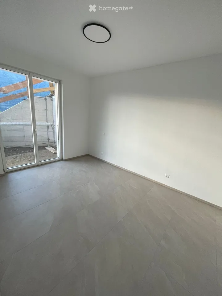 Mietwohnung 2.5 Zimmer in Camorino, Hügelzone