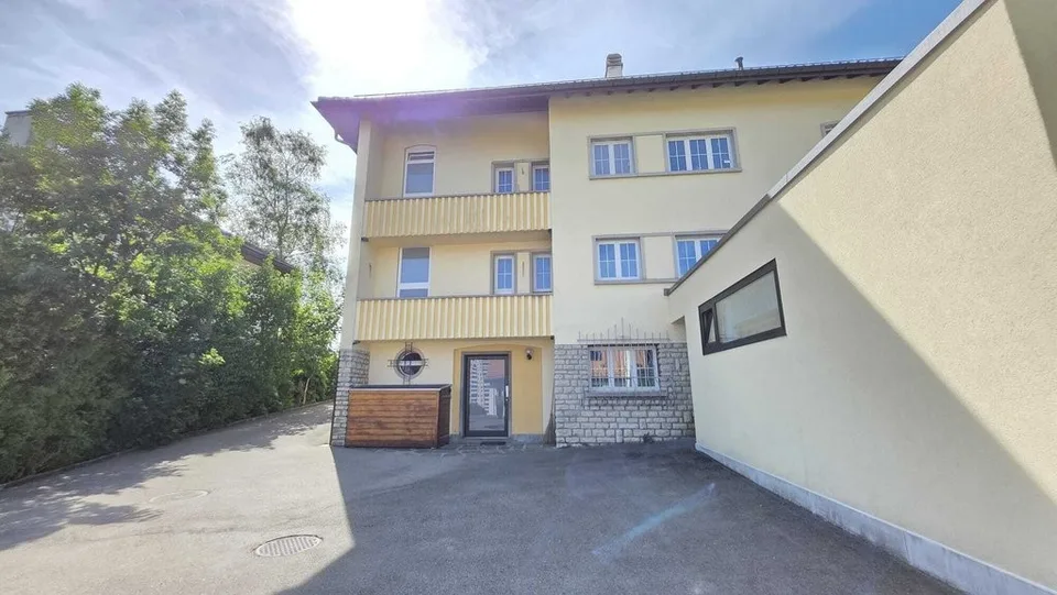 MAGNIFIQUE 5 PIÉCES AU REZ AVEC TERRASSE PRIVATIVE – photo 12 sur 12