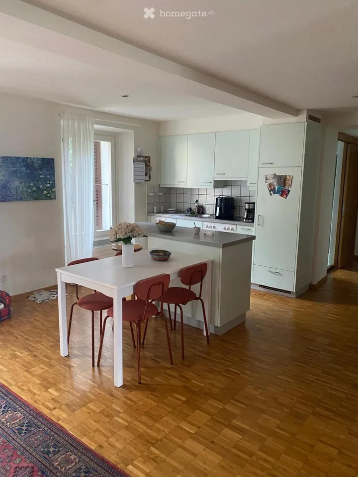 Helles Apartment mit Balkon in Biasca