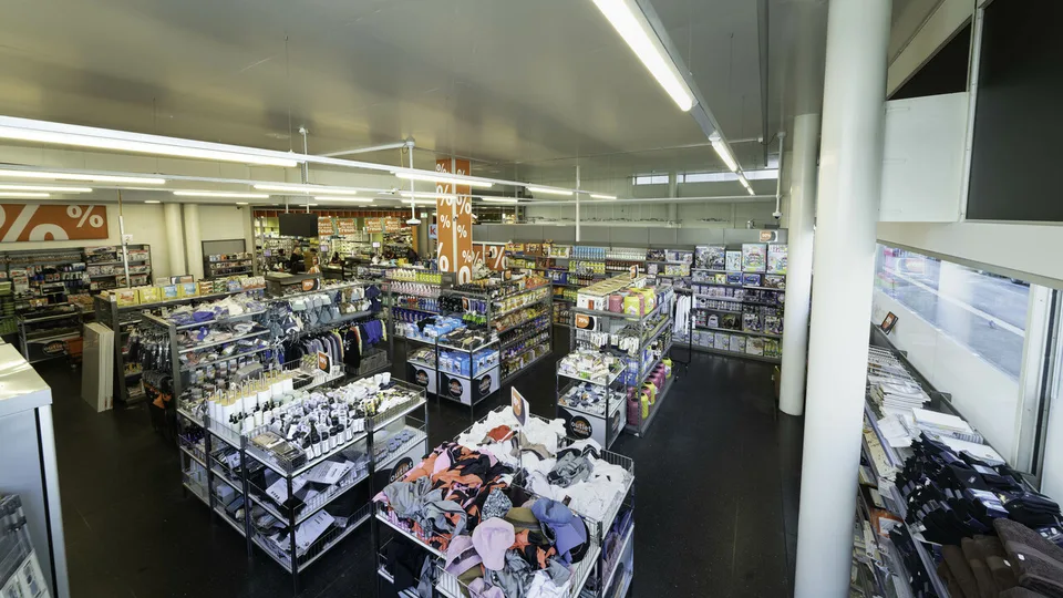 Ladenfläche mit 120m² in Quartierszentrum - Migros Basel