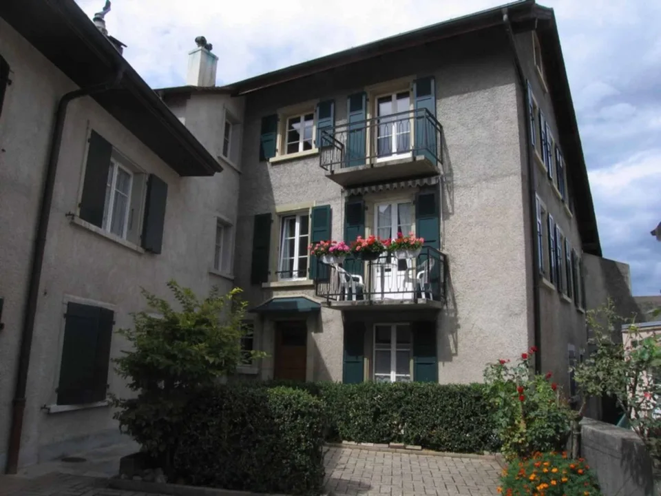 Prächtige Wohnung zur Miete in bevorzugter Lage, zwei Schritte vom Schloss Aubonne – Foto 6 von 6