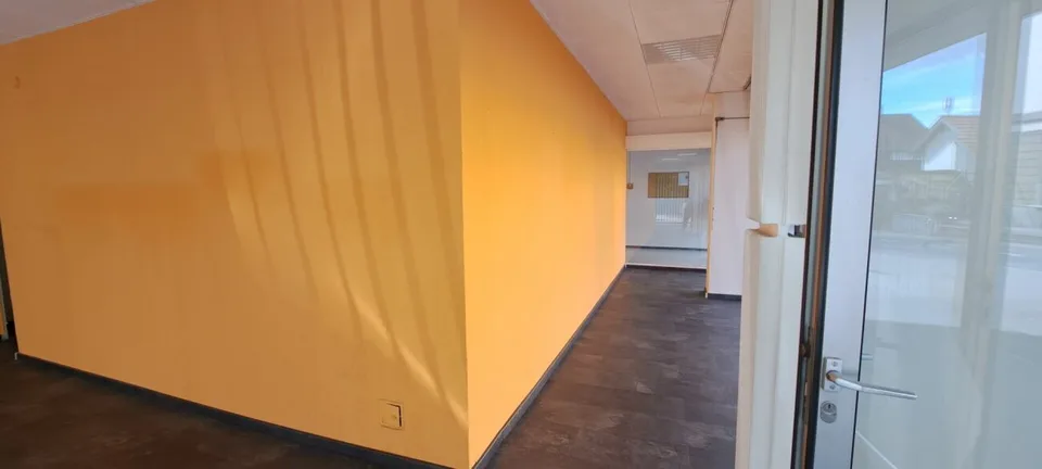 Bienne, gewerbliche Erdgeschossfläche im Stadtzentrum