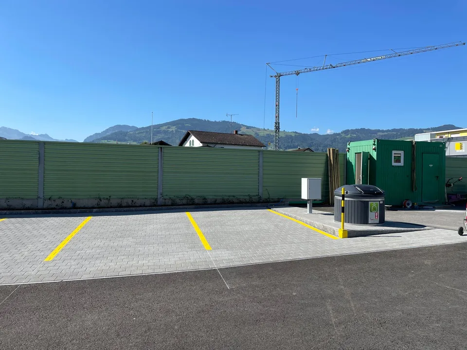 Sicherer Wohnmobil Abstell-PP in Nuolen-Wangen SZ