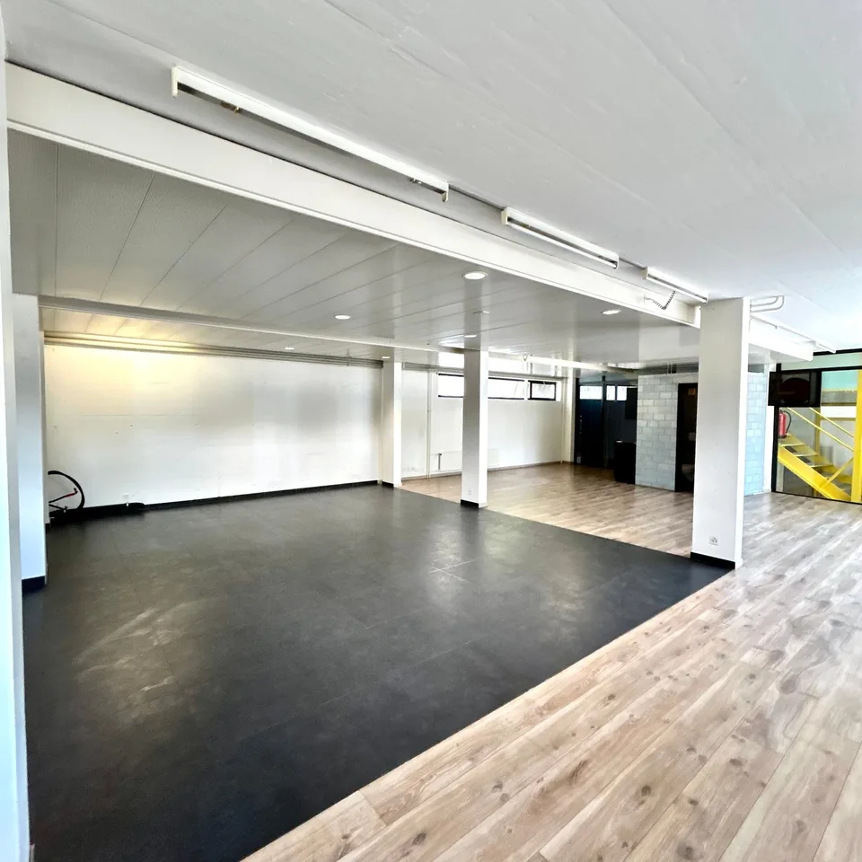 Locale – foto 7 di 12
