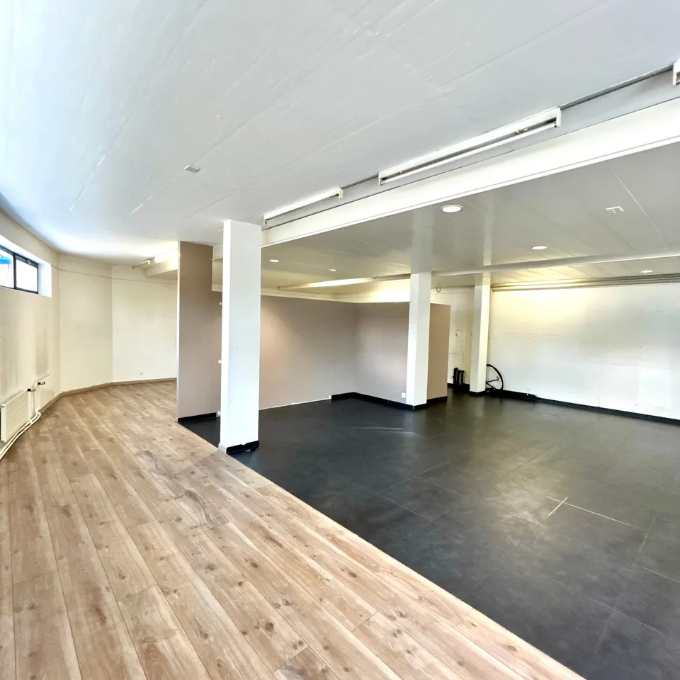 Locale – foto 6 di 12
