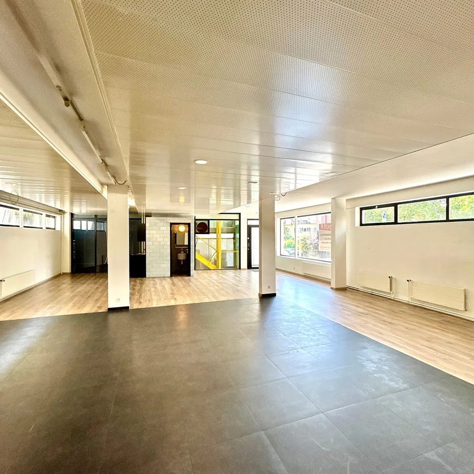 Locale – foto 10 di 12