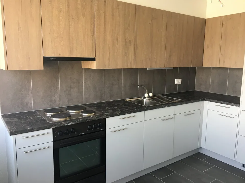 Appartement lumineux de 2 pièces avec vue panoramique à Neuchâtel