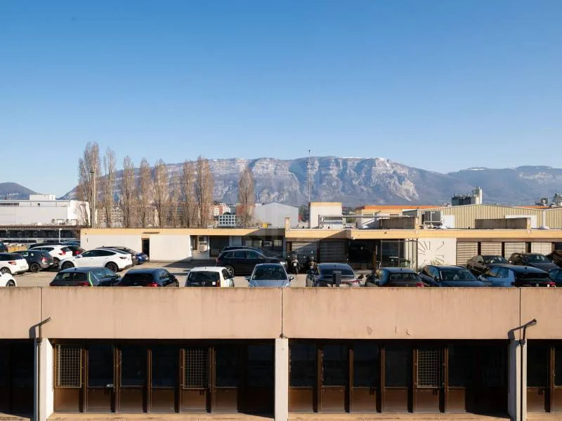 Belles surface industrielle - Grand-Lancy