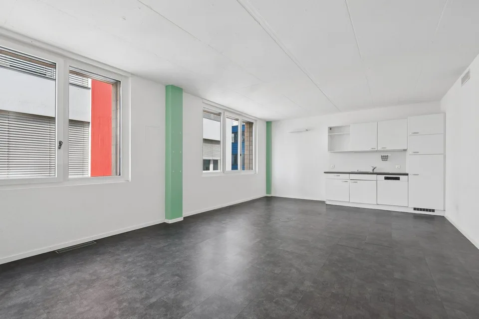 Espace commercial flexible au 2e étage dans un emplacement central à Opfikon – photo 6 sur 8