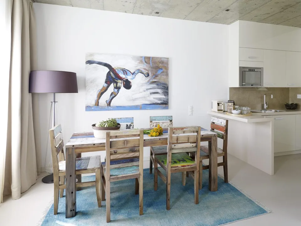 Studio Senior, Kitchenette - Serviced Apartment with Weekly Housekeeping Included – photo 6 of 32