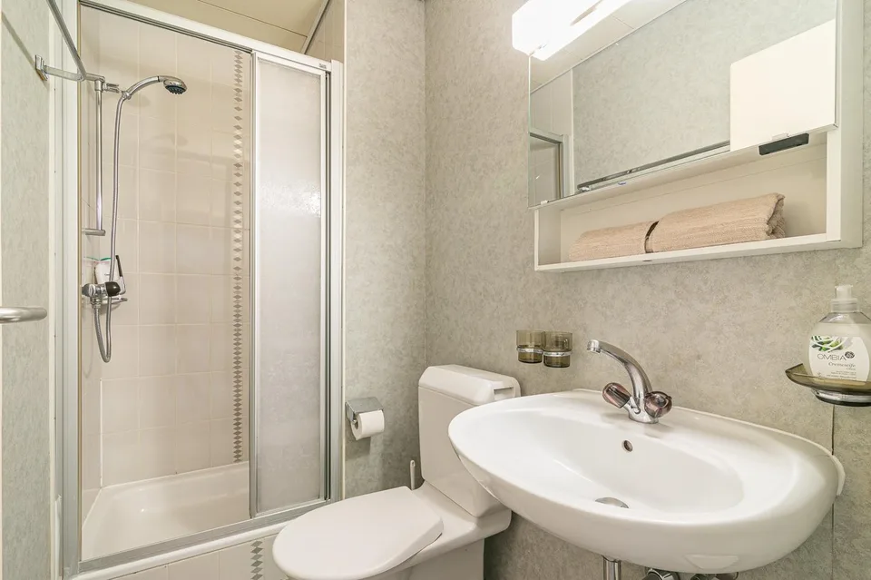 Studio moderno arredato vicino alla stazione di Losanna – Rue du Simplon 10! – foto 9 di 9