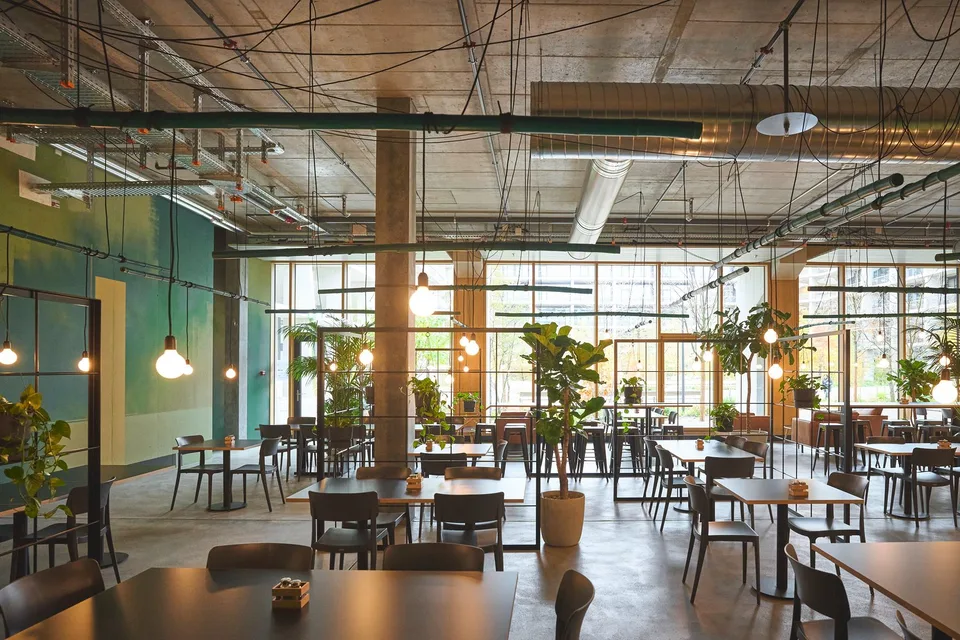 Free ground floor spaces at Switzerland Innovation Park Basel Area Main Campus – photo 10 of 13