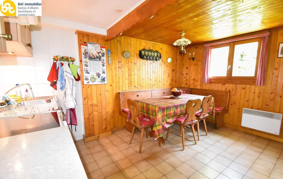Estate 2026 - Chalet tipico nel centro di Nax