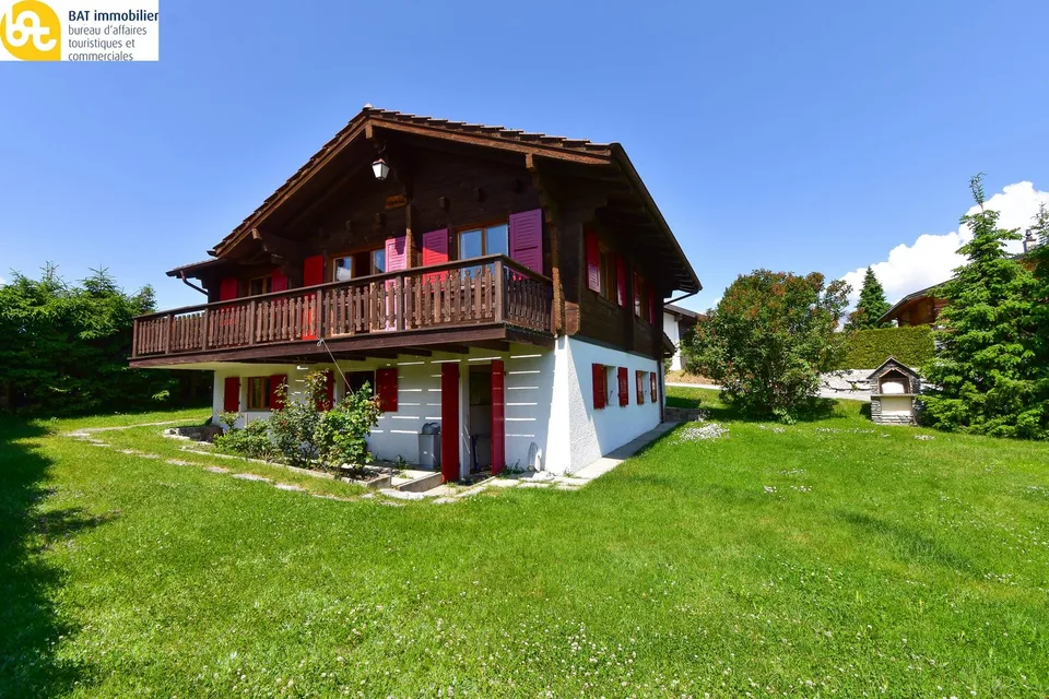 Ete 2026 - Chalet typique au centre du village de Nax