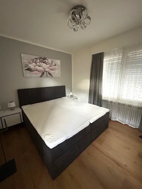 2 ½ locali ammobiliato con vista lago a Muralto – Foto 27 von 27