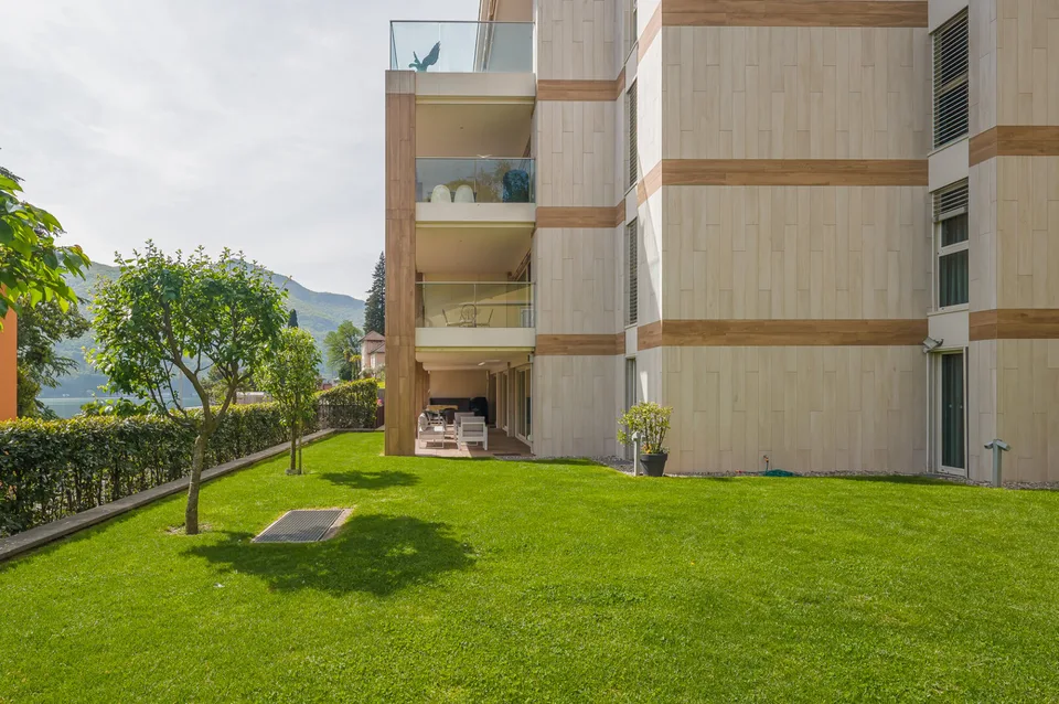 Komfortables Apartment mit privatem Garten in Melide