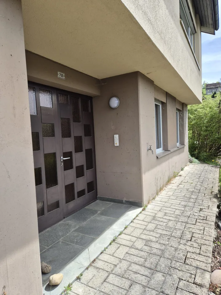 Affascinante casa unifamiliare 5.5 locali con giardino spazioso a Lichtensteig
